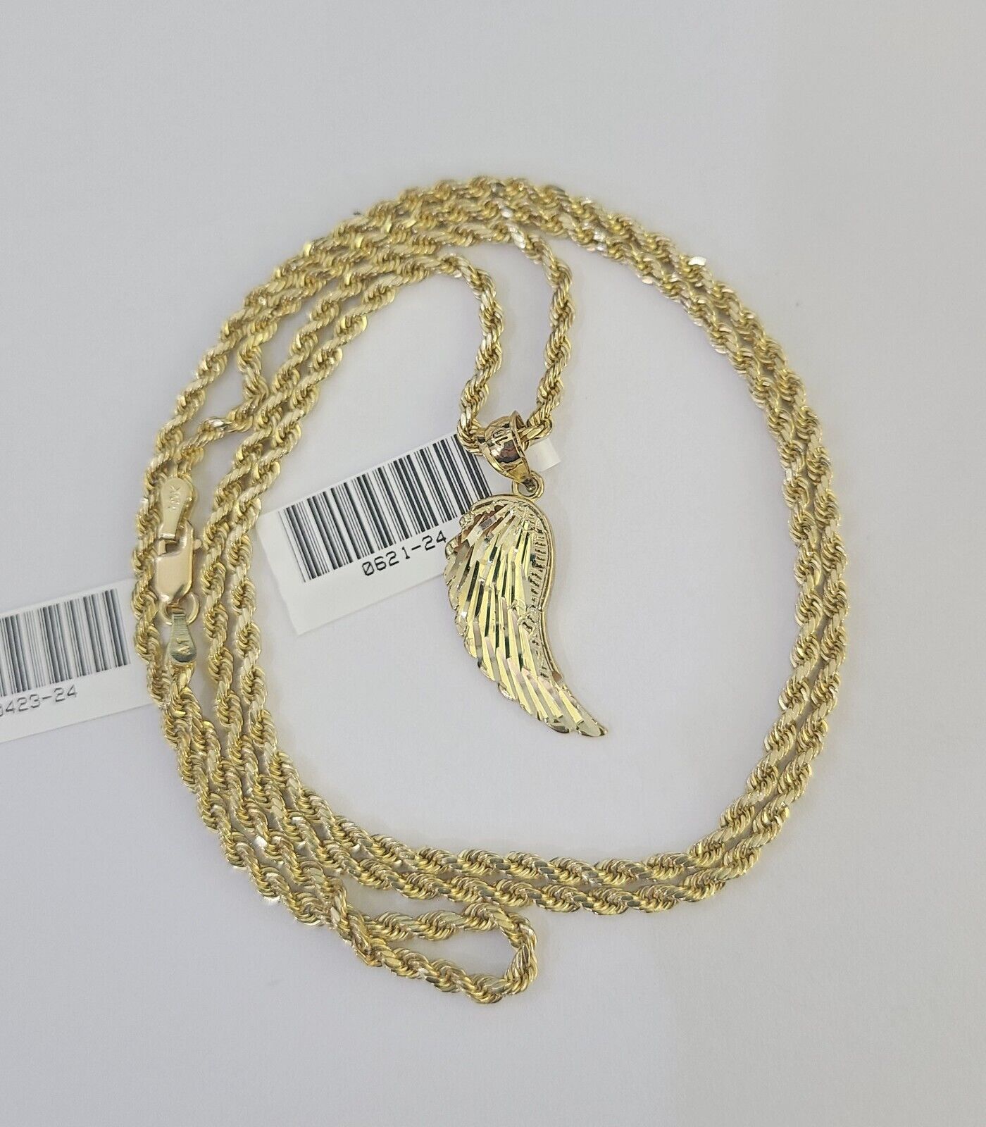10k 2.5mm Rope Chain Angel Wings Pendant 18" - 30" Yellow Gold Set Charm Necklace - GoldenlinQ