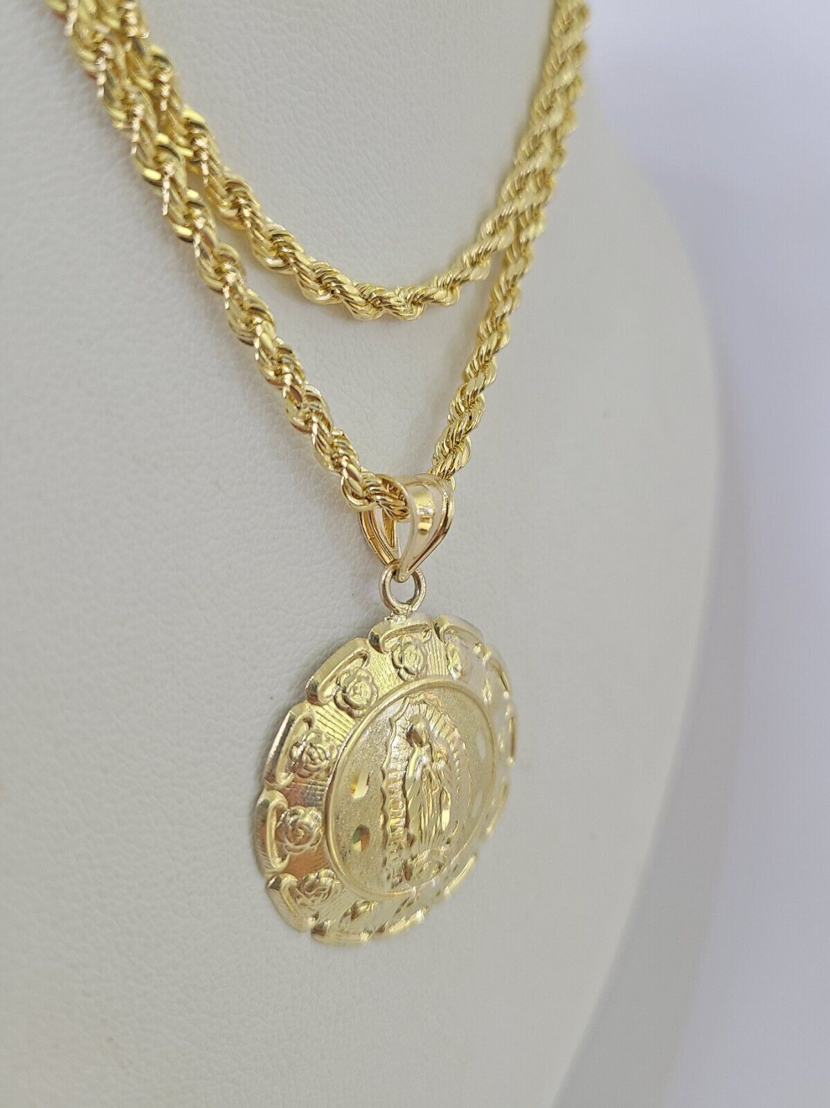 10k 3mm Rope Chain Virgin Mary Pendant 18" - 30" Yellow Gold Set Charm Necklace - GoldenlinQ