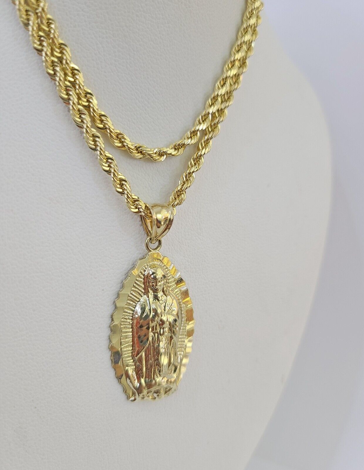 10k 3mm Rope Chain Virgin Mary Pendant 18" - 30" Yellow Gold Set Charm Necklace - GoldenlinQ