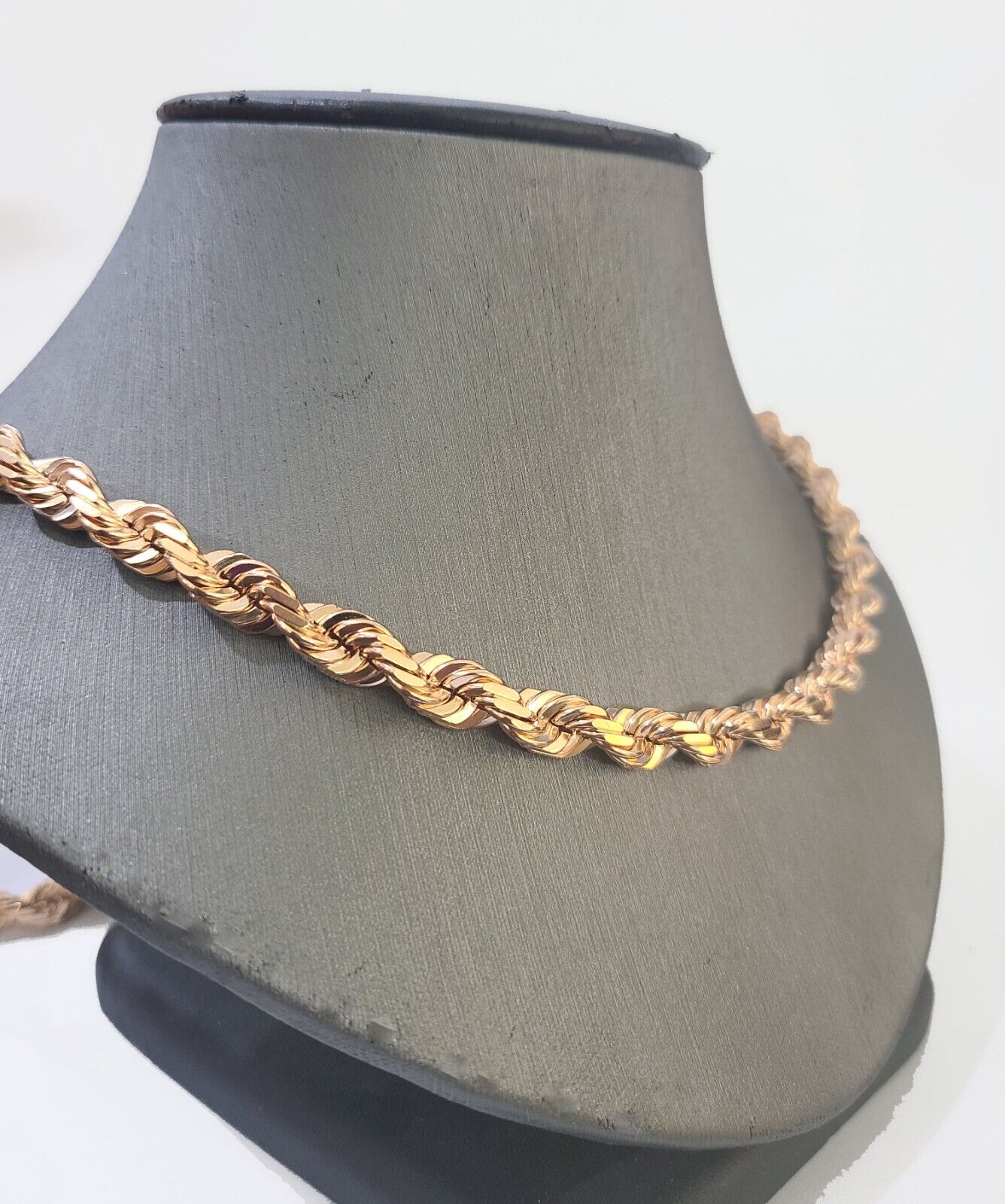 10k 7mm Solid Rose Gold Rope Chain Necklace 22" Inches with Diamond Cut - GoldenlinQ