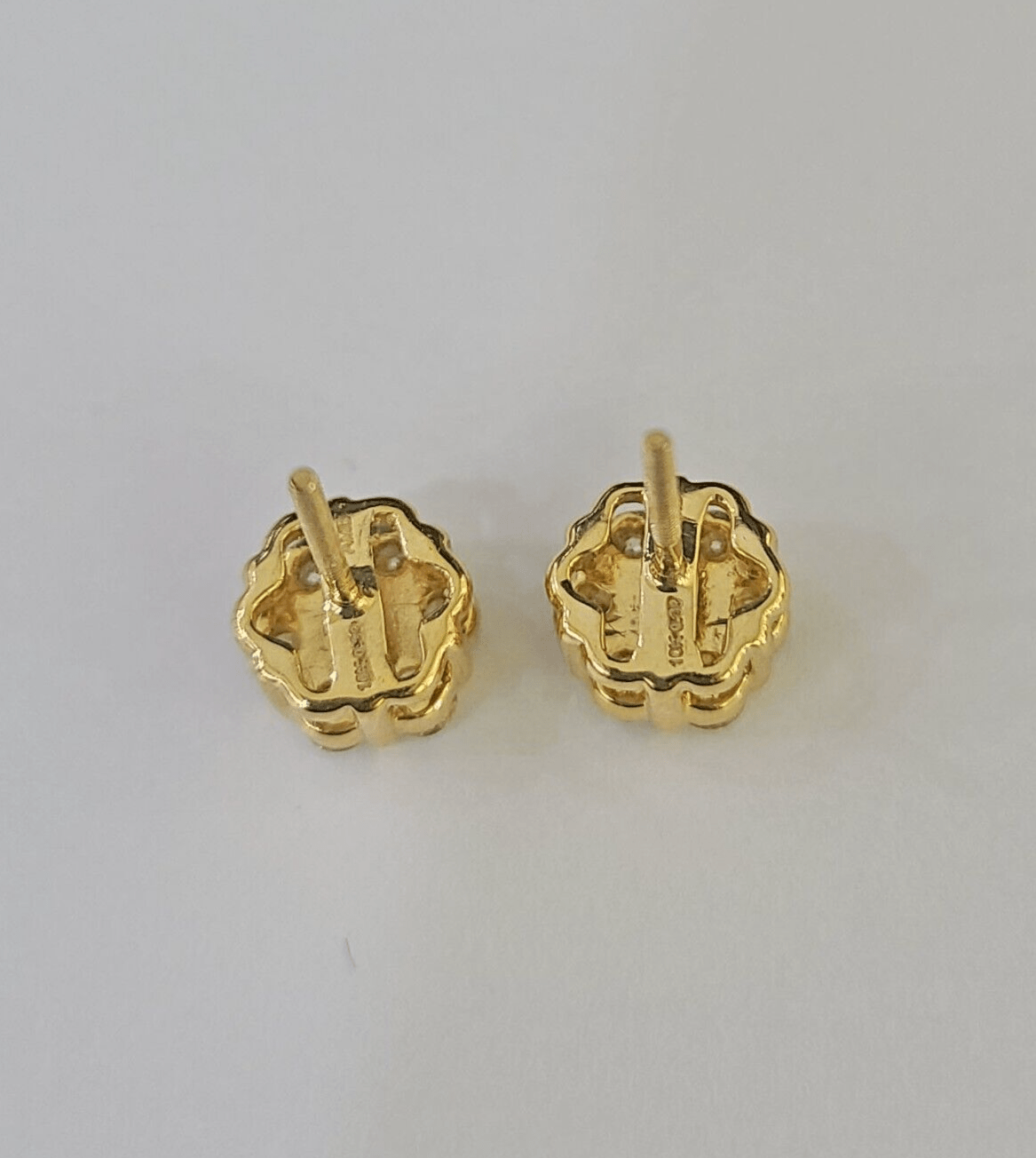 10k Diamond Flower Earrings Yellow gold Real screw - back Women Men Studs - GoldenlinQ