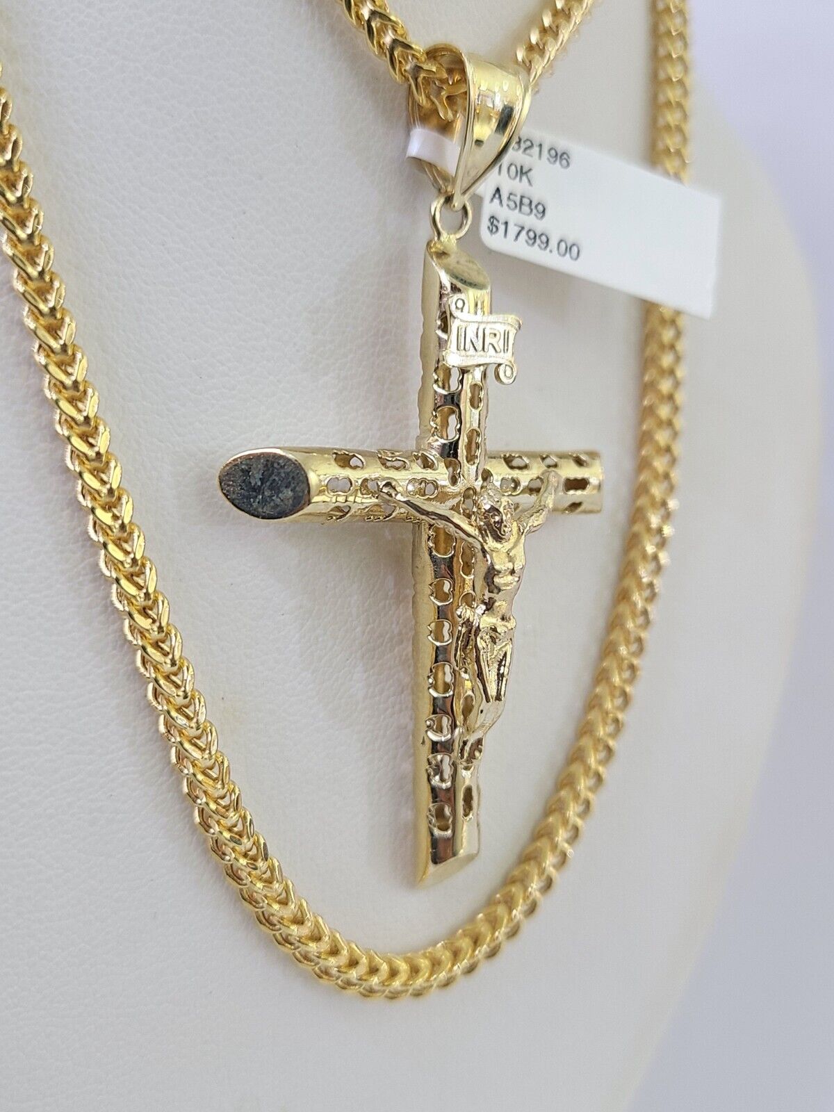 10K Franco Chain INRI Jesus Cross Pendant Charm Necklace 20" - 26" 3mm Gold - GoldenlinQ