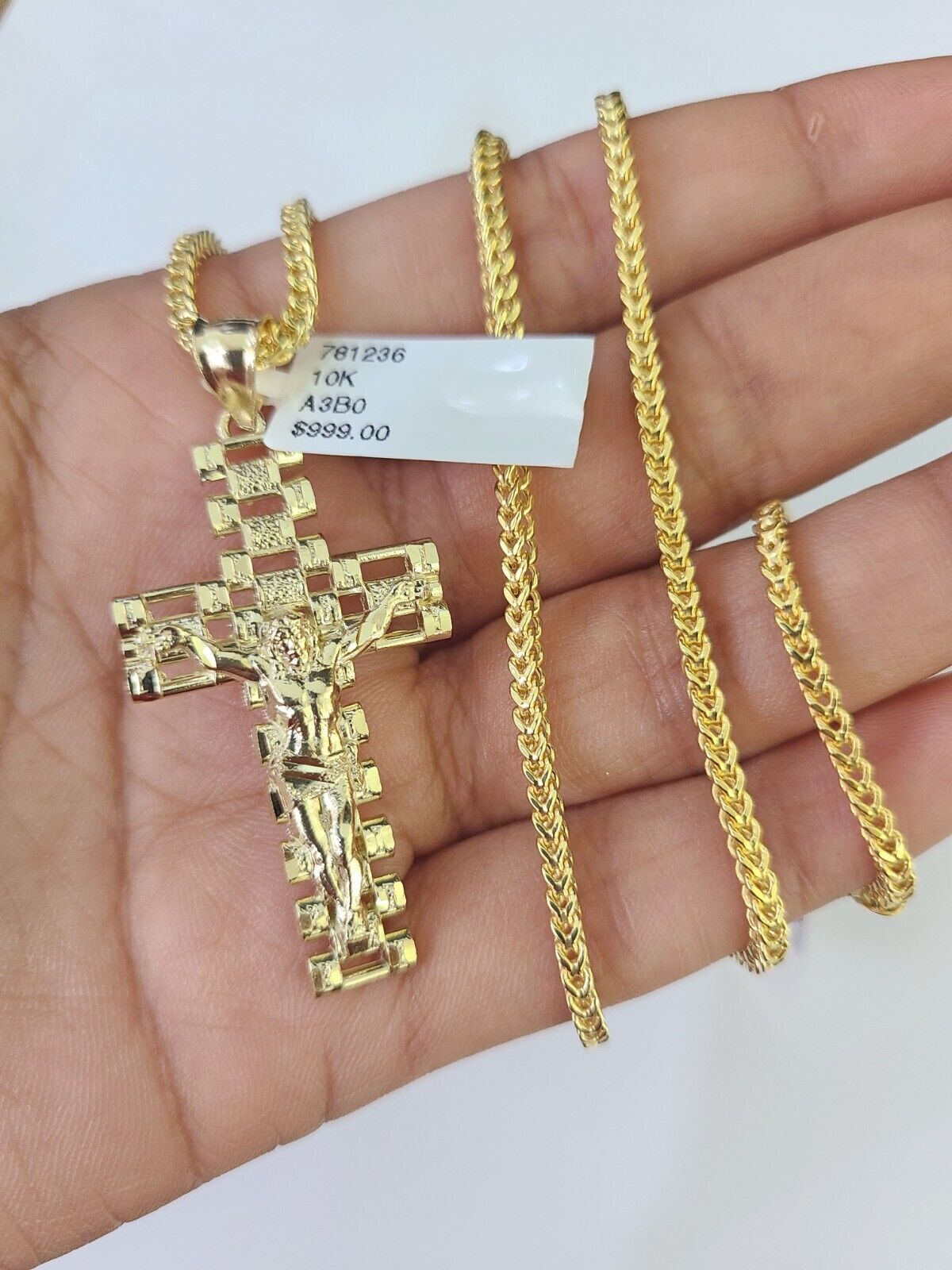 10K Franco Chain Jesus Cross Pendant Charm Necklace 20" - 26" 2.5mm Yellow Gold - GoldenlinQ