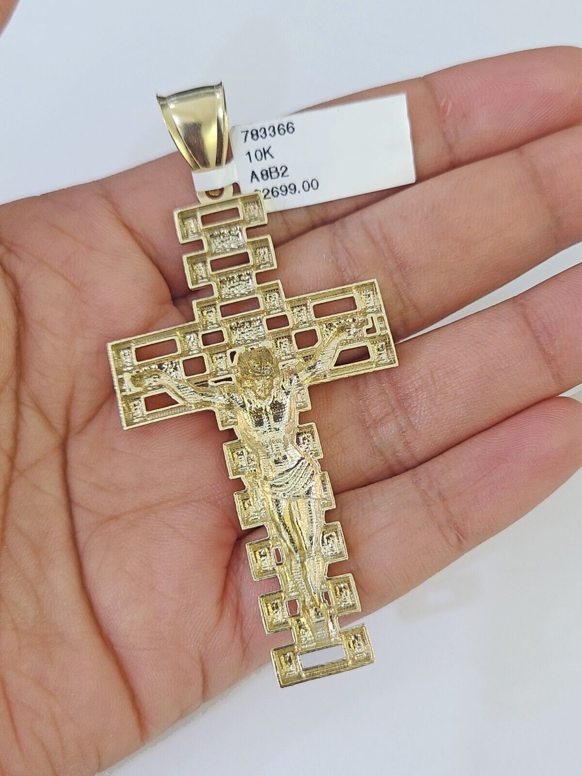 10K Franco Chain Jesus Crucifix Cross Pendant Charm Necklace 20" - 26" 3mm Gold - GoldenlinQ