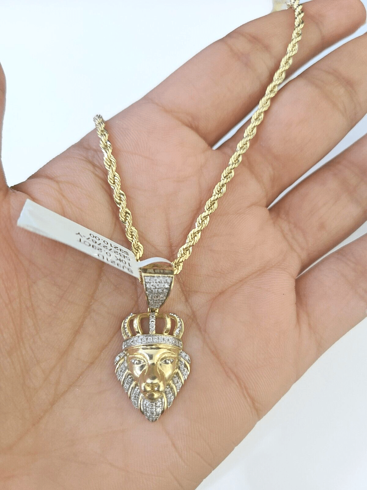 10k Gold Lion Head Diamond Charm and 2.5mm 22 Inches Rope Chain - GoldenlinQ
