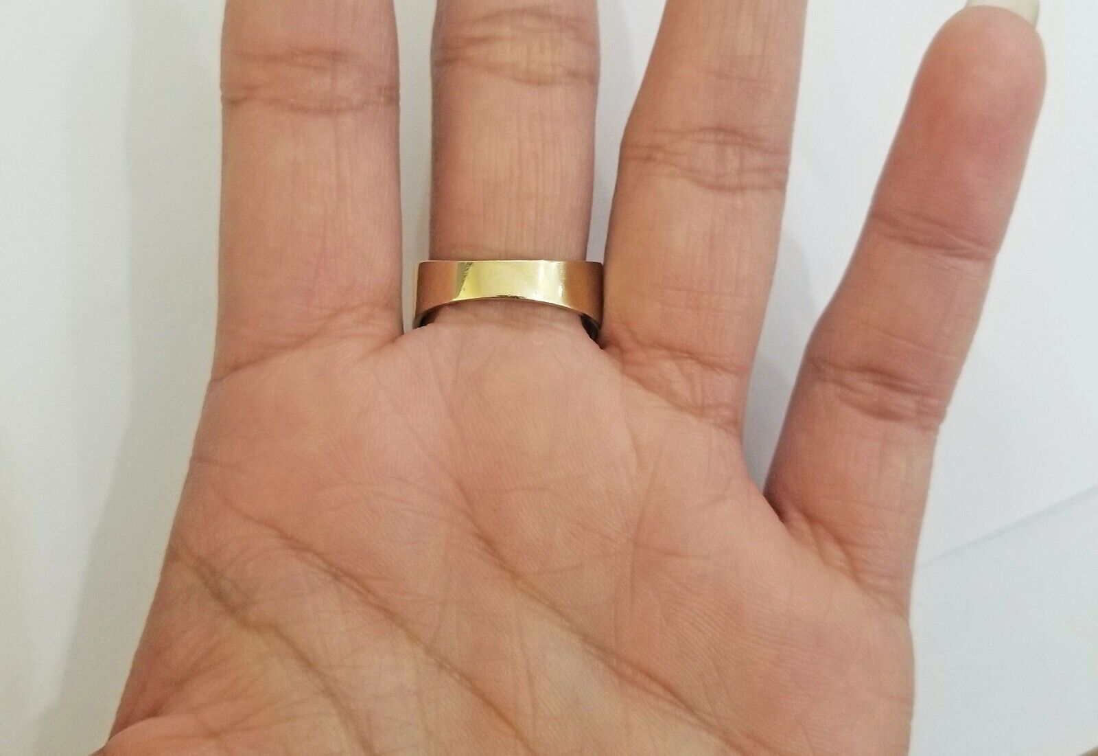 10k Men Yellow Gold prying hand Ring Sizable casual Square 10kt - GoldenlinQ