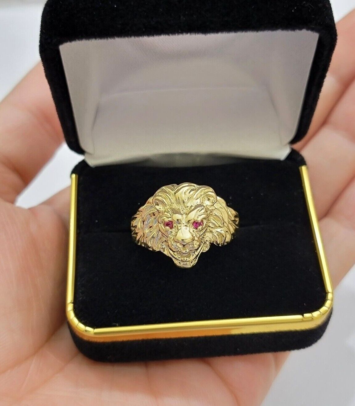 10k Solid Yellow Gold Men's Lion Roaring Ring Casual Style 10kt Red Eye New SALE - GoldenLinQ