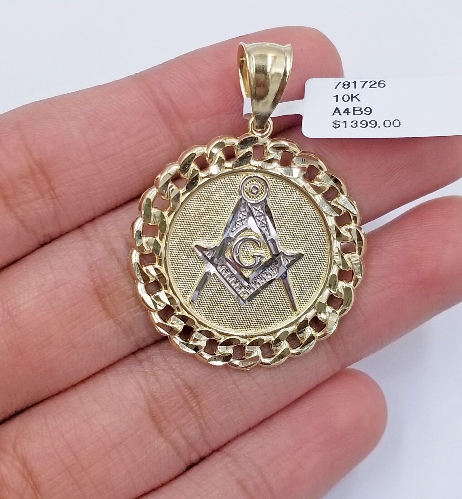 10K Yellow Gold Masonic Circular Pendant Diamond Cut 10Kt Round Gold Charm - GoldenlinQ