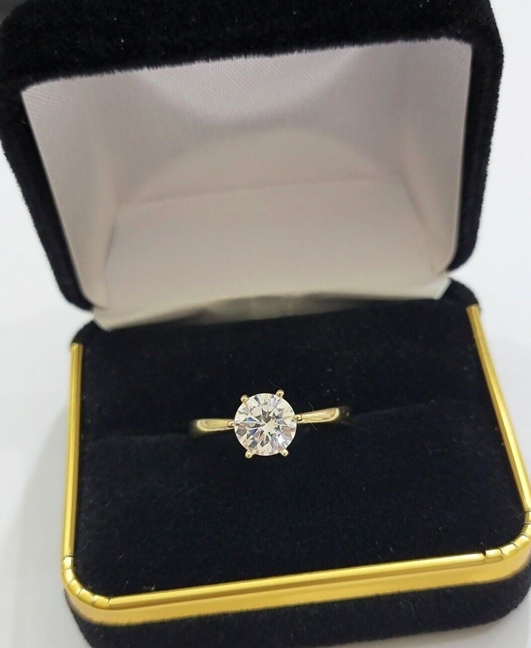 10k Yellow Gold Ring Ladies Solitaire Engagement Wedding Band REAL Women SZ 7 - GoldenLinQ