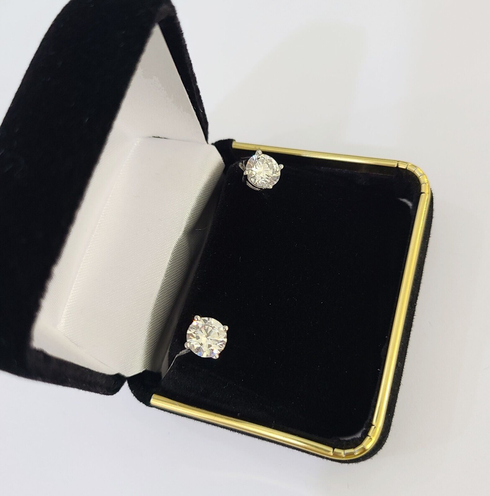 14k White gold Round Earrings Diamond screw - back Lab Created Women Men Studs - GoldenlinQ