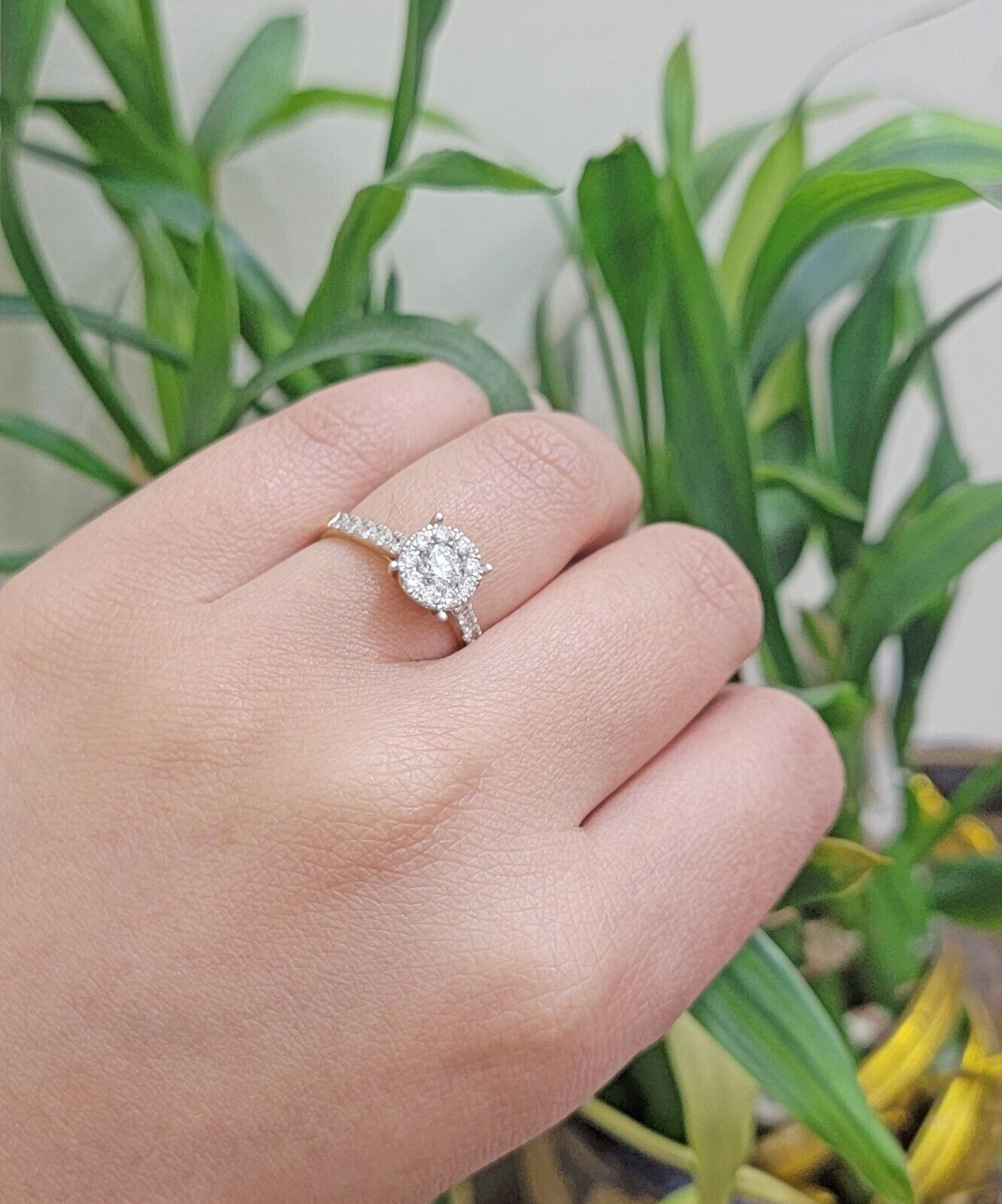 14k Yellow Gold Ladies Diamond Ring Wedding Engagement Women Solid Band REAL - GoldenlinQ