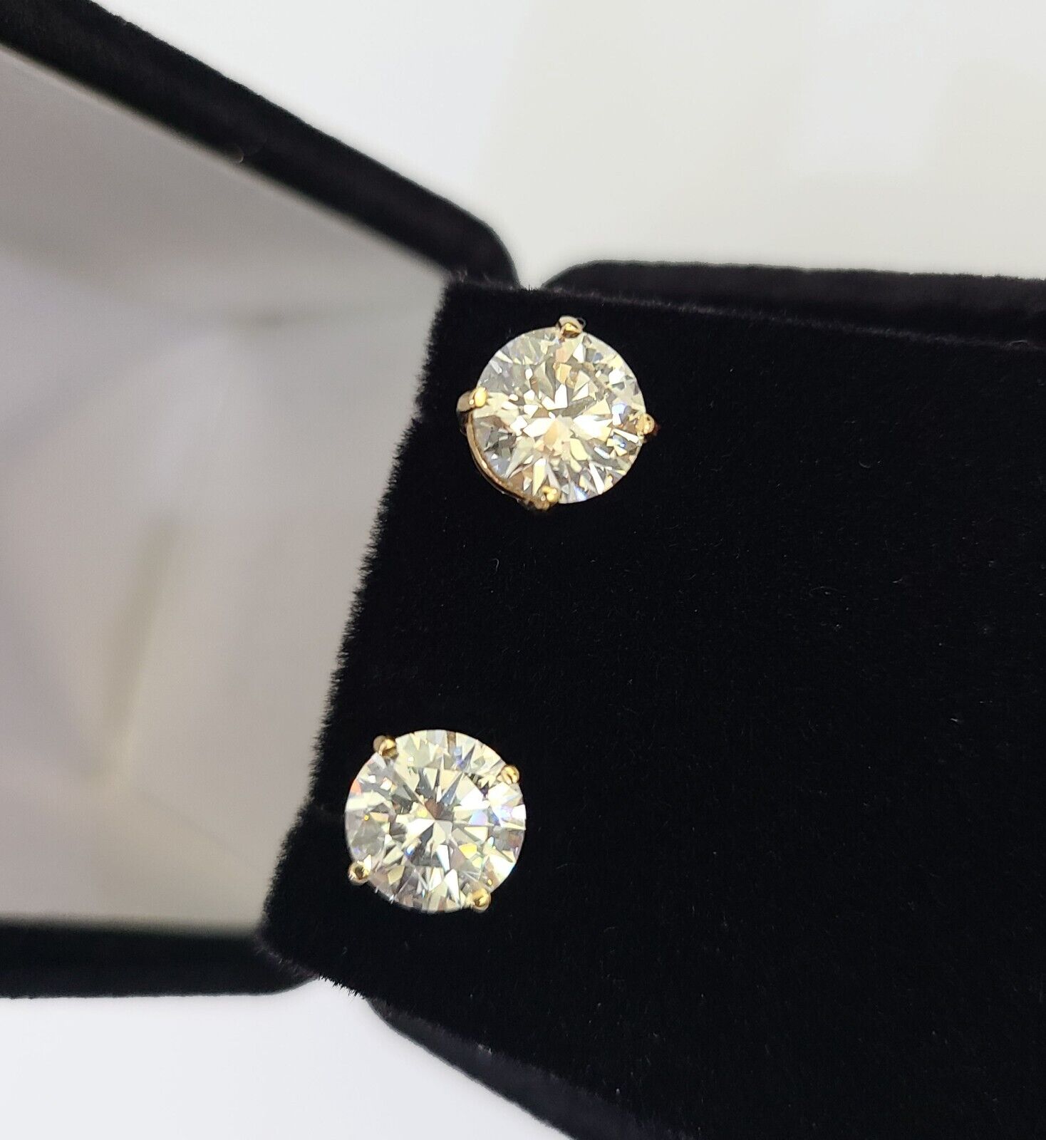 14k Yellow gold Round Earrings Diamond screw - back Lab Created Women Men Studs - GoldenlinQ