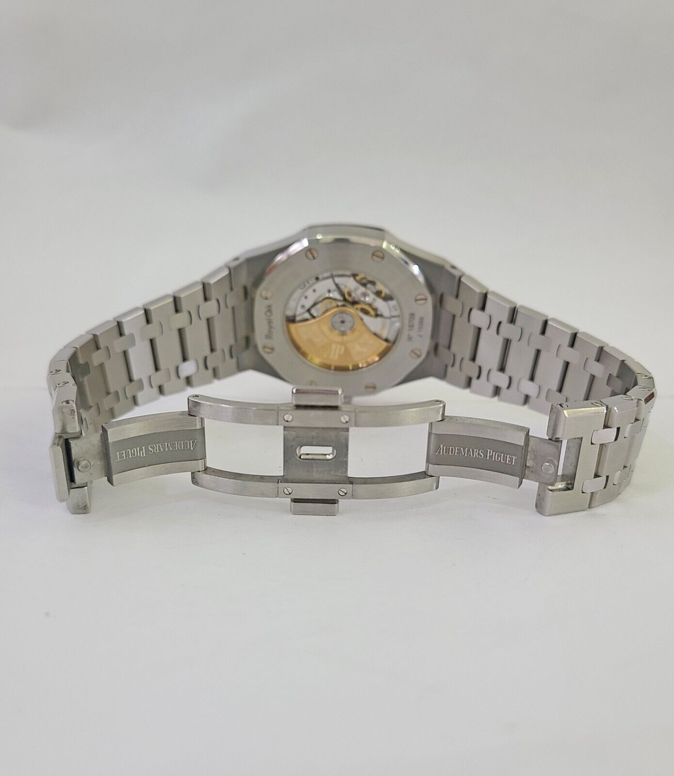 Audemars Piguet Royal Oak 41mm Watch 15400ST.OO.1220ST.02 White Dial 2016 Year
