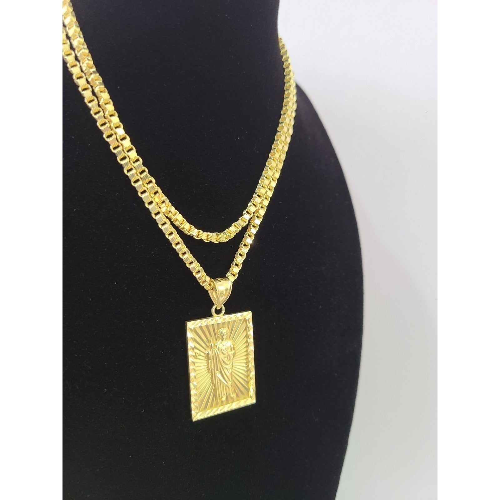 https://i.ebayimg.com/00/s/MTYwMFgxNjAw/z/Uv8AAeSwr0NqGIa3/$_57.JPG?set_id=880000500F