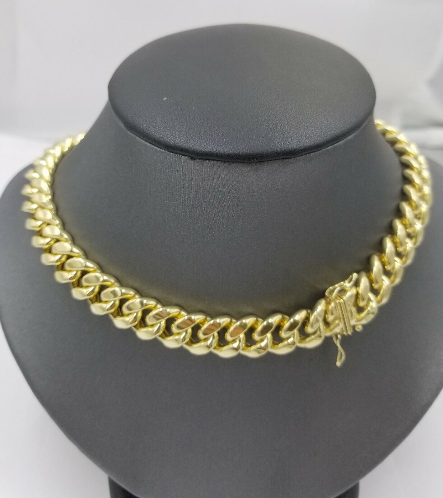 Mens 10K Yellow Gold 26" 11mm Chain Miami Cuban Link Necklace Box Lock REAL 10KT - GoldenlinQ