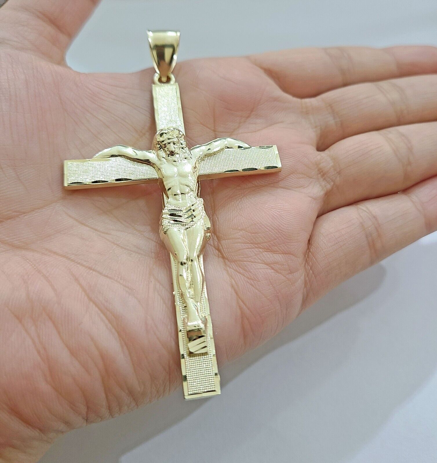 Real 10k Gold Jesus Crucifix Charm Pendant 10kt Yellow Gold Men Women - GoldenlinQ