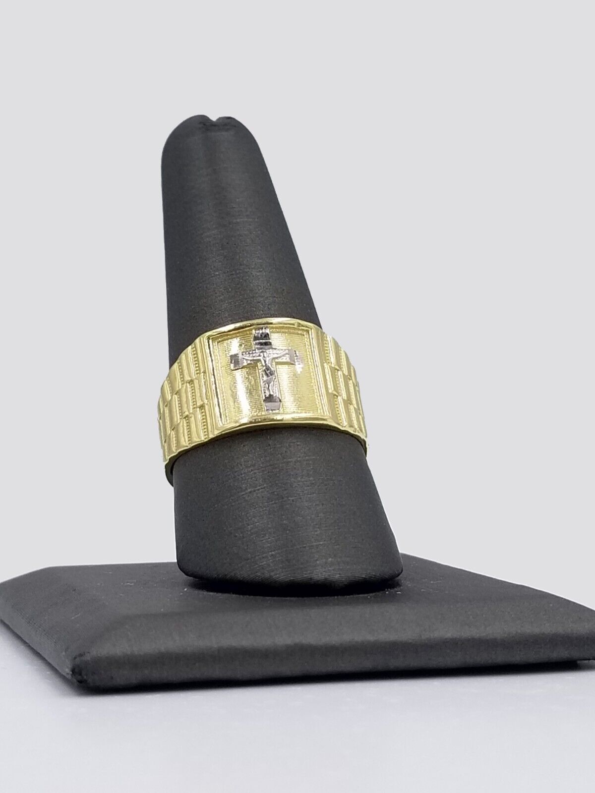 Real 10k Gold Men's Ring Cross size 10. 5 Yellow Gold Male Casual Pinky Band - GoldenlinQ