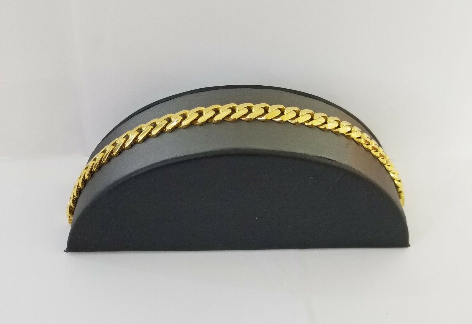 Real 10k Miami Cuban Link Monaco Chain 9mm Box Clasp 8" bracelet - GoldenlinQ