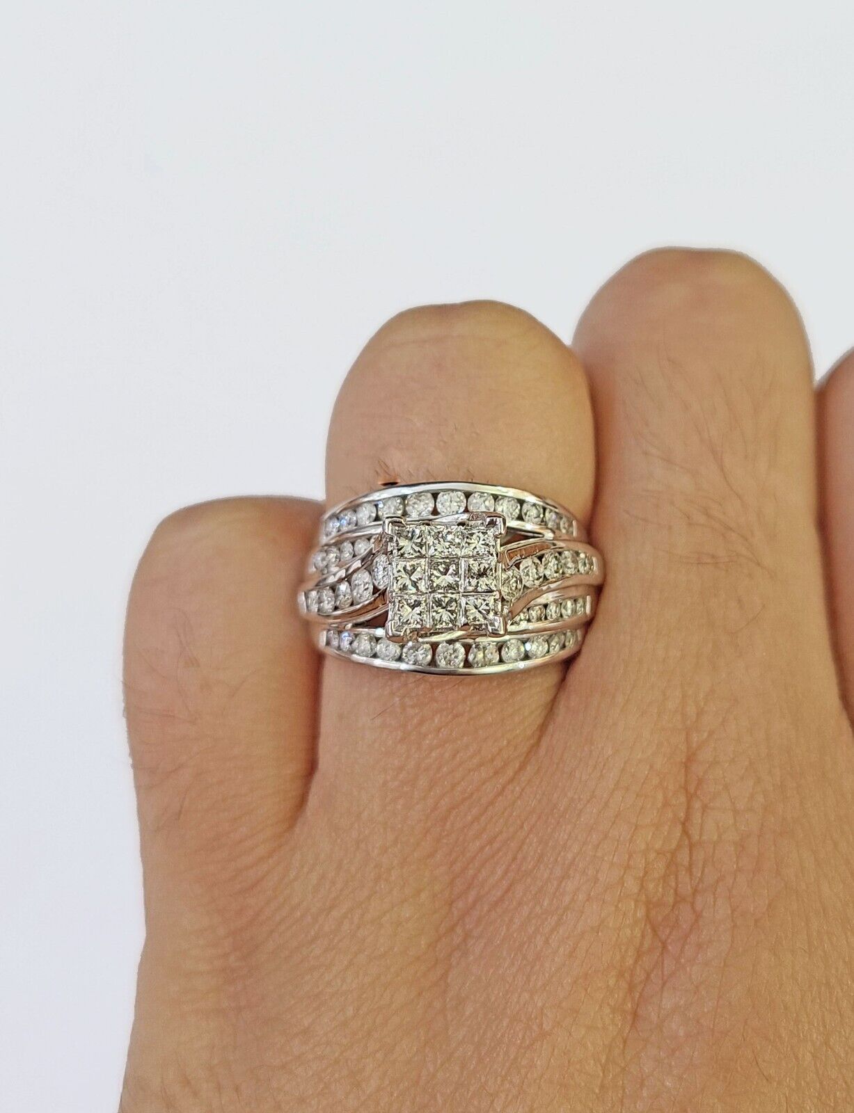 REAL 10k White Gold Diamond Ring 1.50 CT Size 7 Square Shaped Engagement Ring - GoldenlinQ