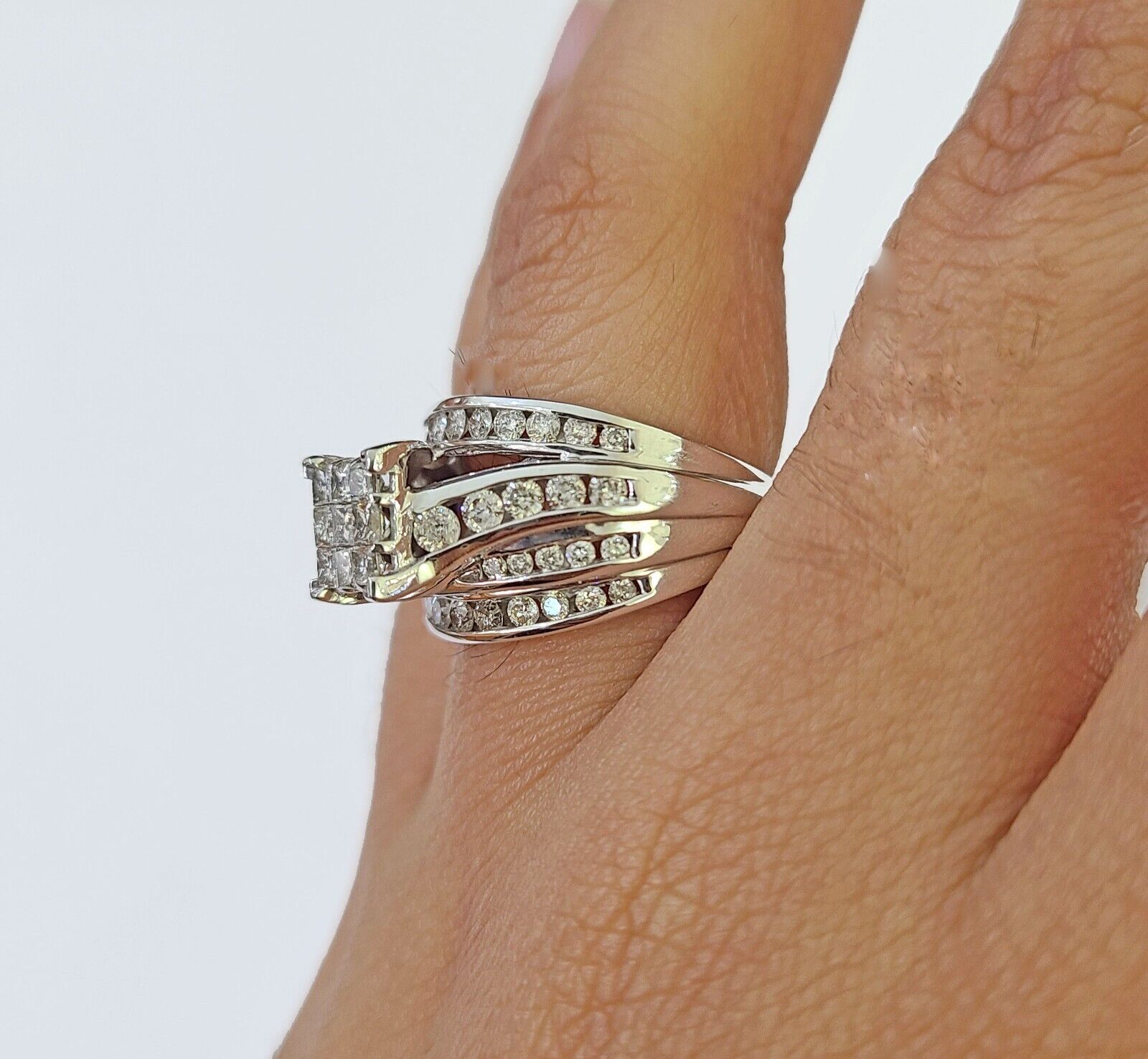 REAL 10k White Gold Diamond Ring 1.50 CT Size 7 Square Shaped Engagement Ring - GoldenlinQ