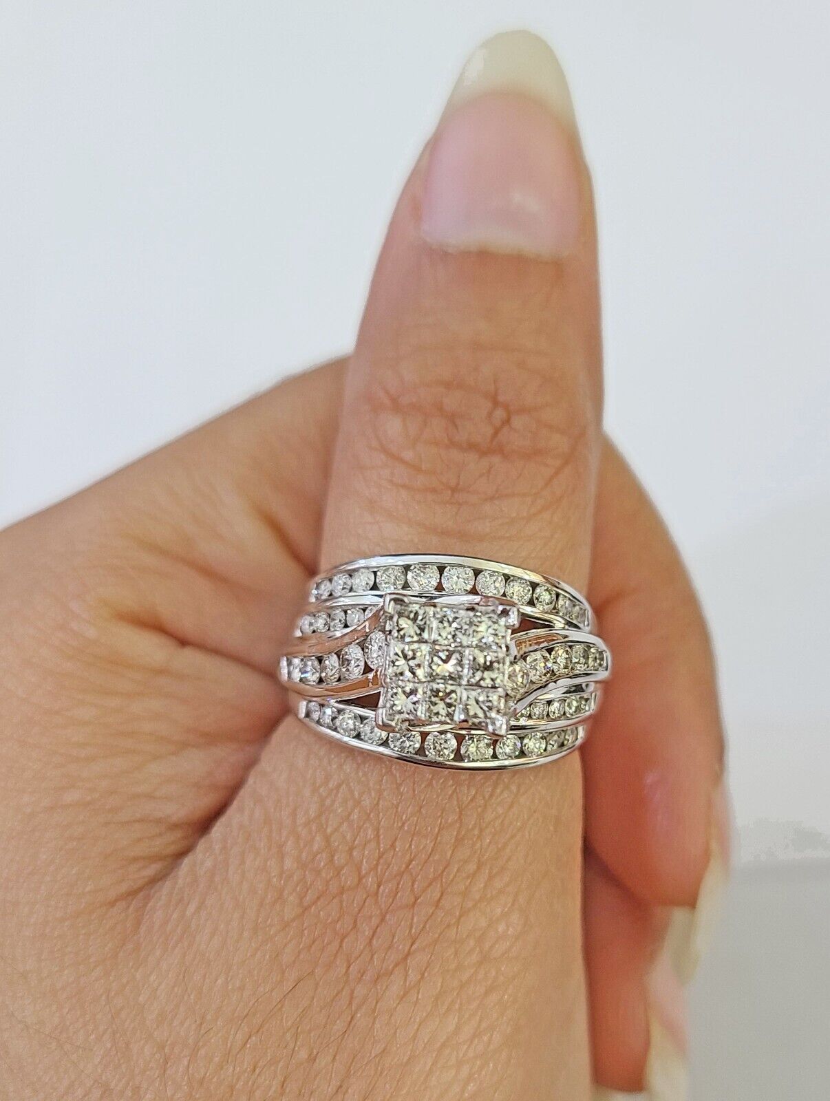 REAL 10k White Gold Diamond Ring 1.50 CT Size 7 Square Shaped Engagement Ring - GoldenlinQ