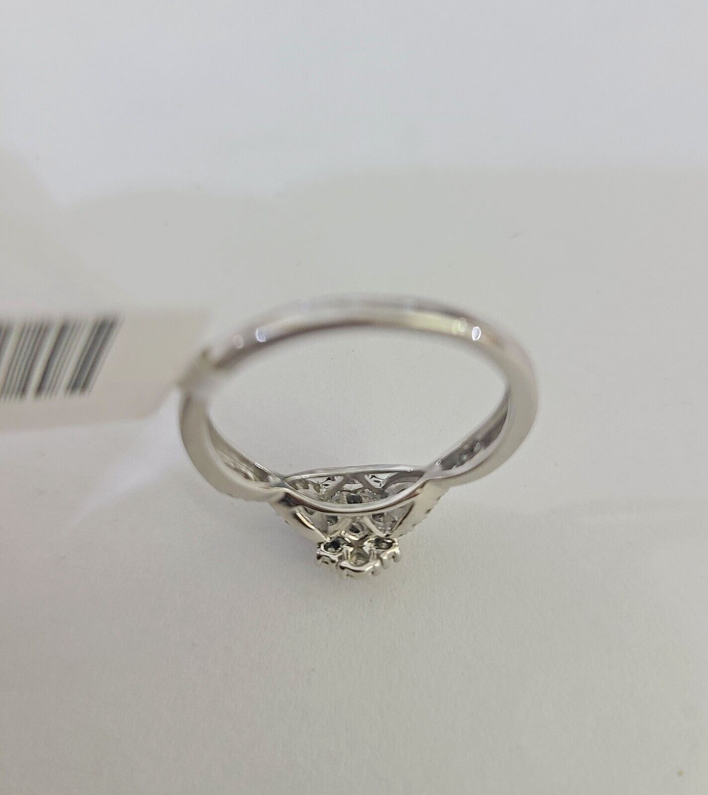 REAL 10k White Gold Diamond Ring Casual Engagement Ring Genuine - GoldenlinQ