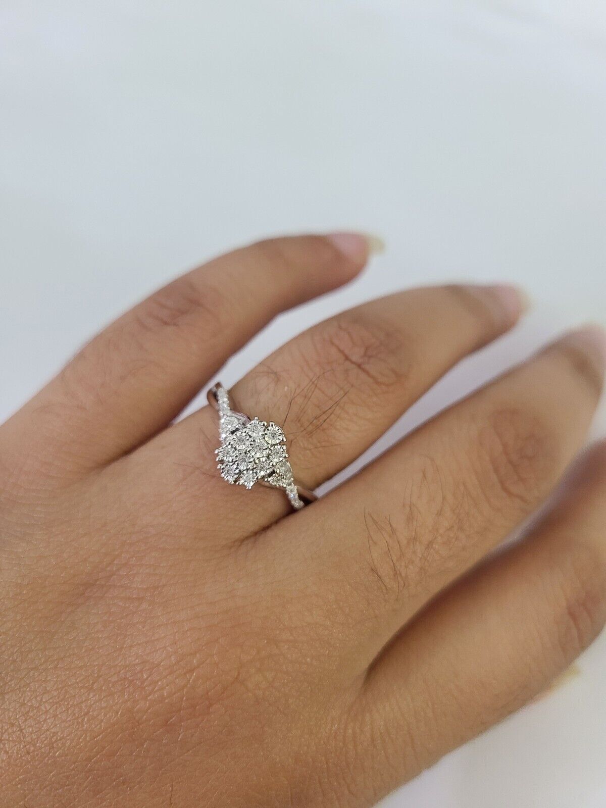 REAL 10k White Gold Diamond Ring Casual Engagement Ring Genuine - GoldenlinQ