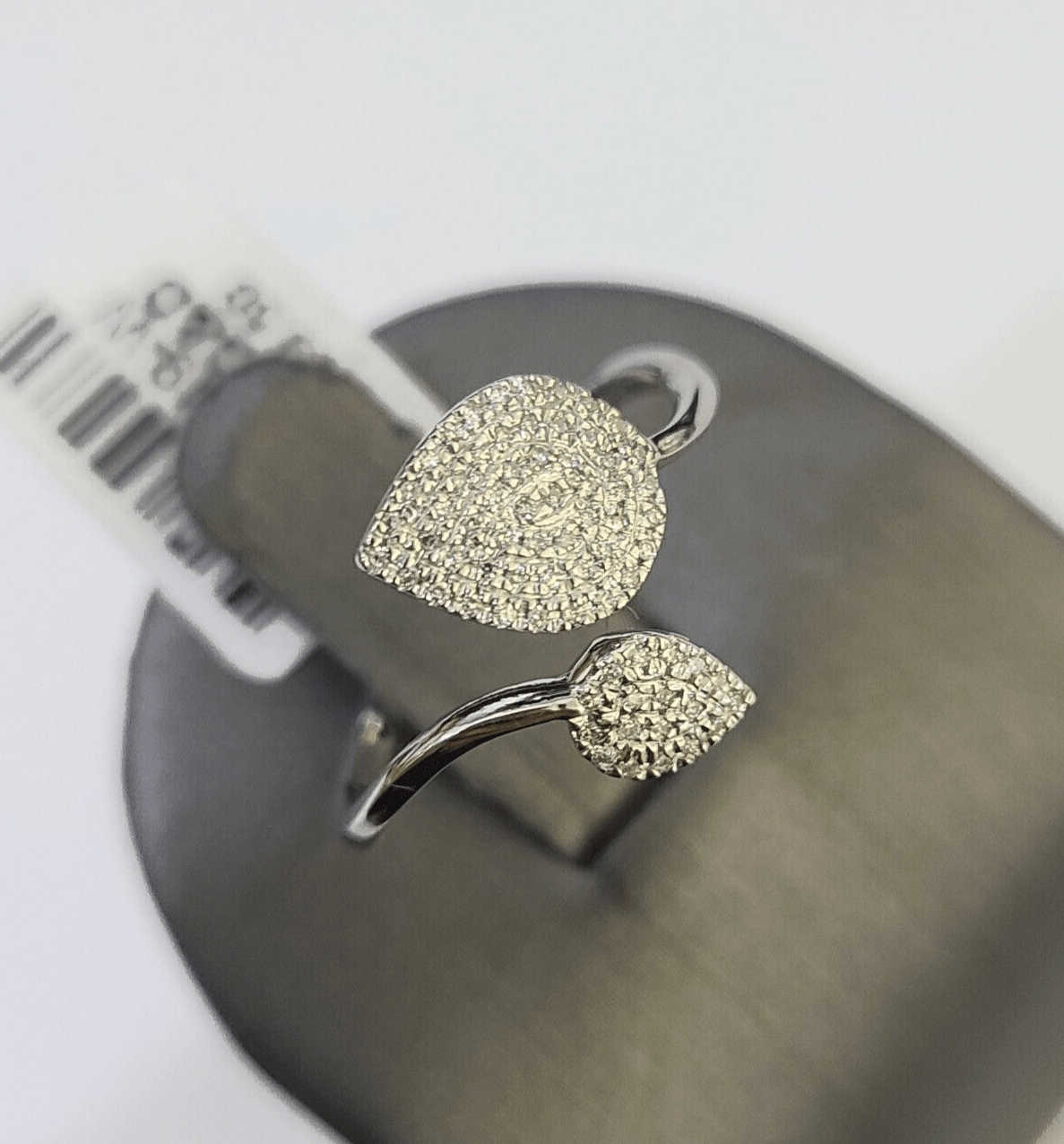 REAL 10k White Gold Diamond Ring Leaf Shaped Casual Engagement Ring Genuine - GoldenlinQ