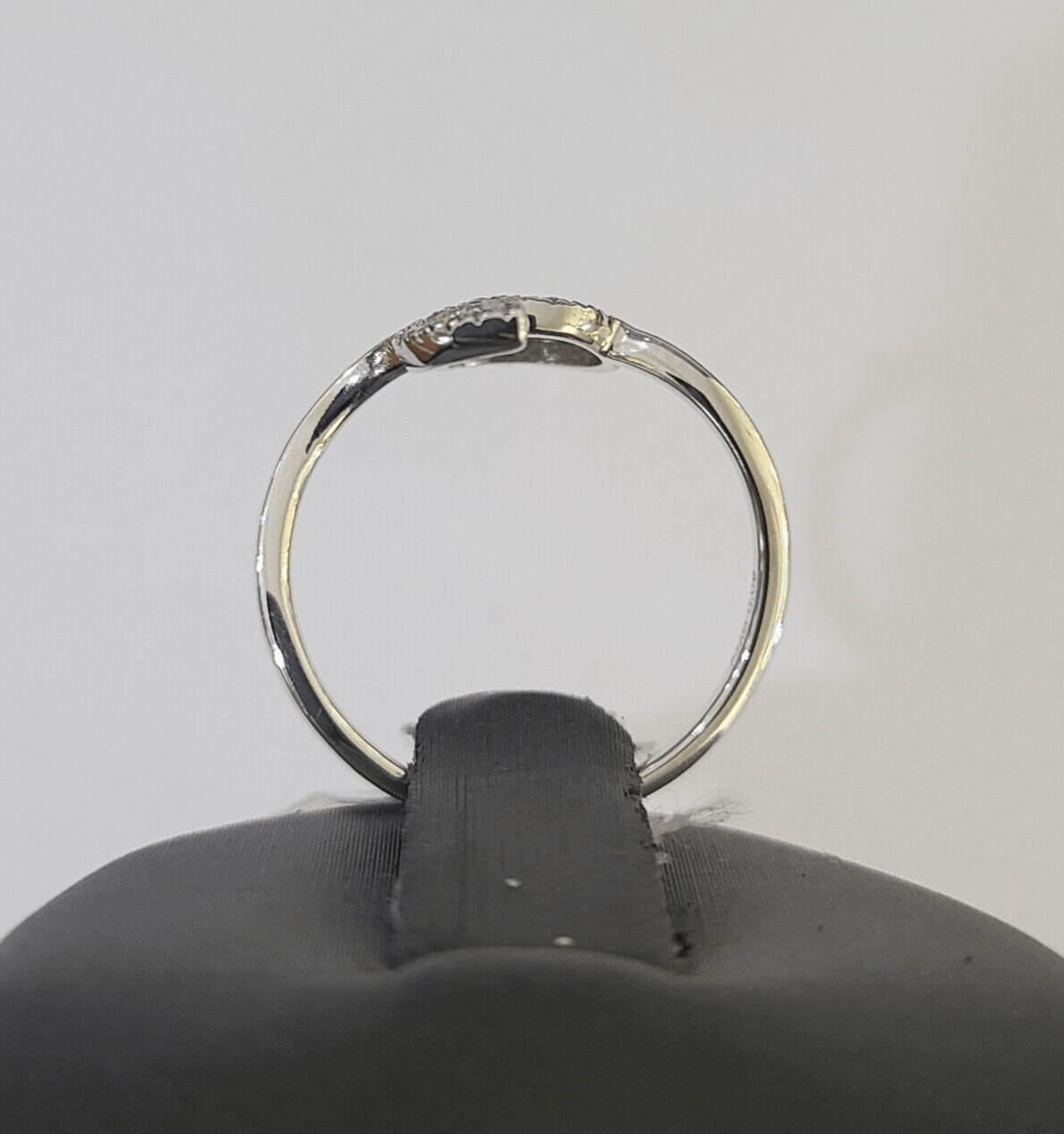 REAL 10k White Gold Diamond Ring Leaf Shaped Casual Engagement Ring Genuine - GoldenlinQ