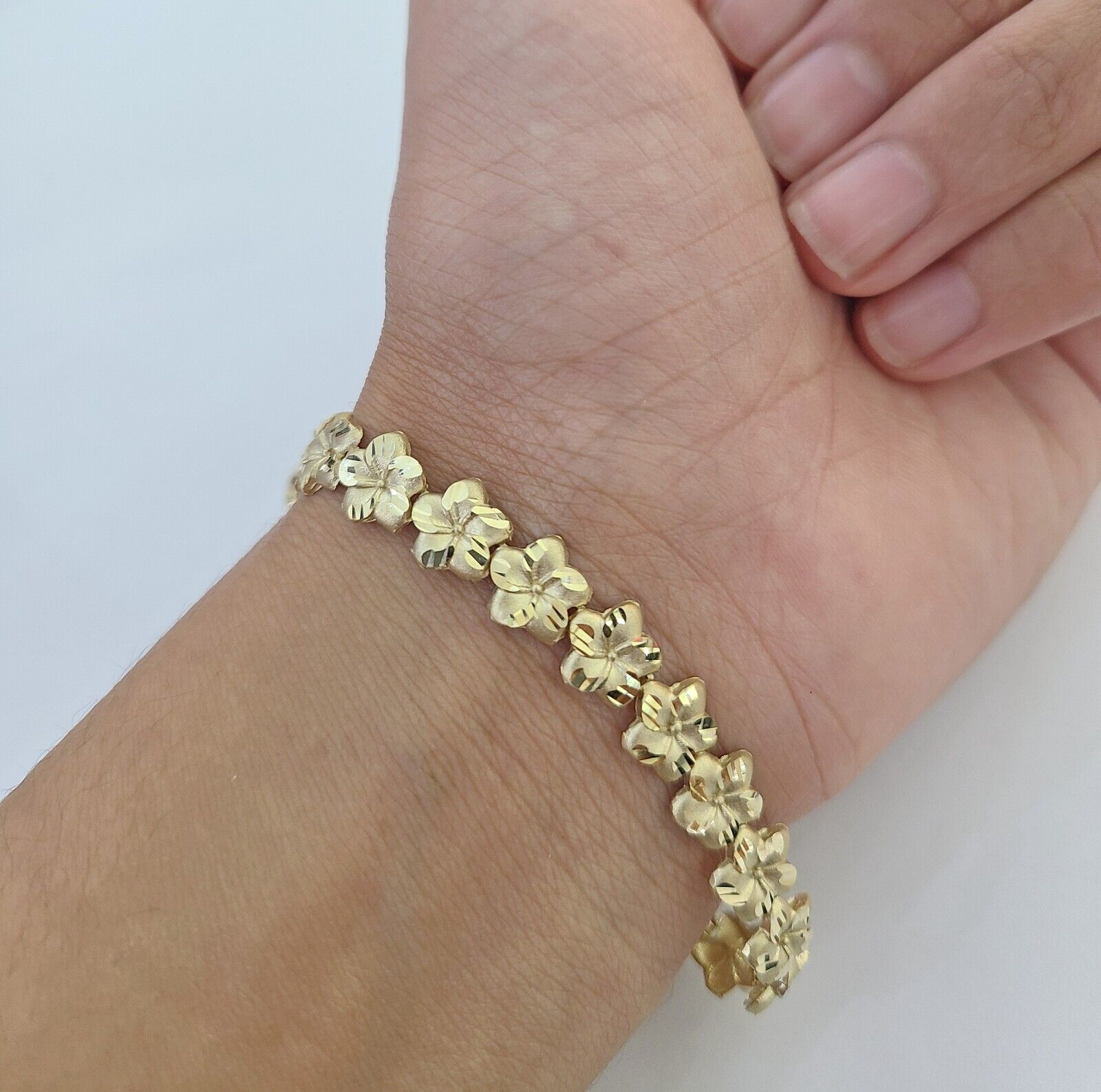Real 10K Yellow Gold 8mm Flower Bracelet 7.5" Inch 10kt Gold - GoldenlinQ