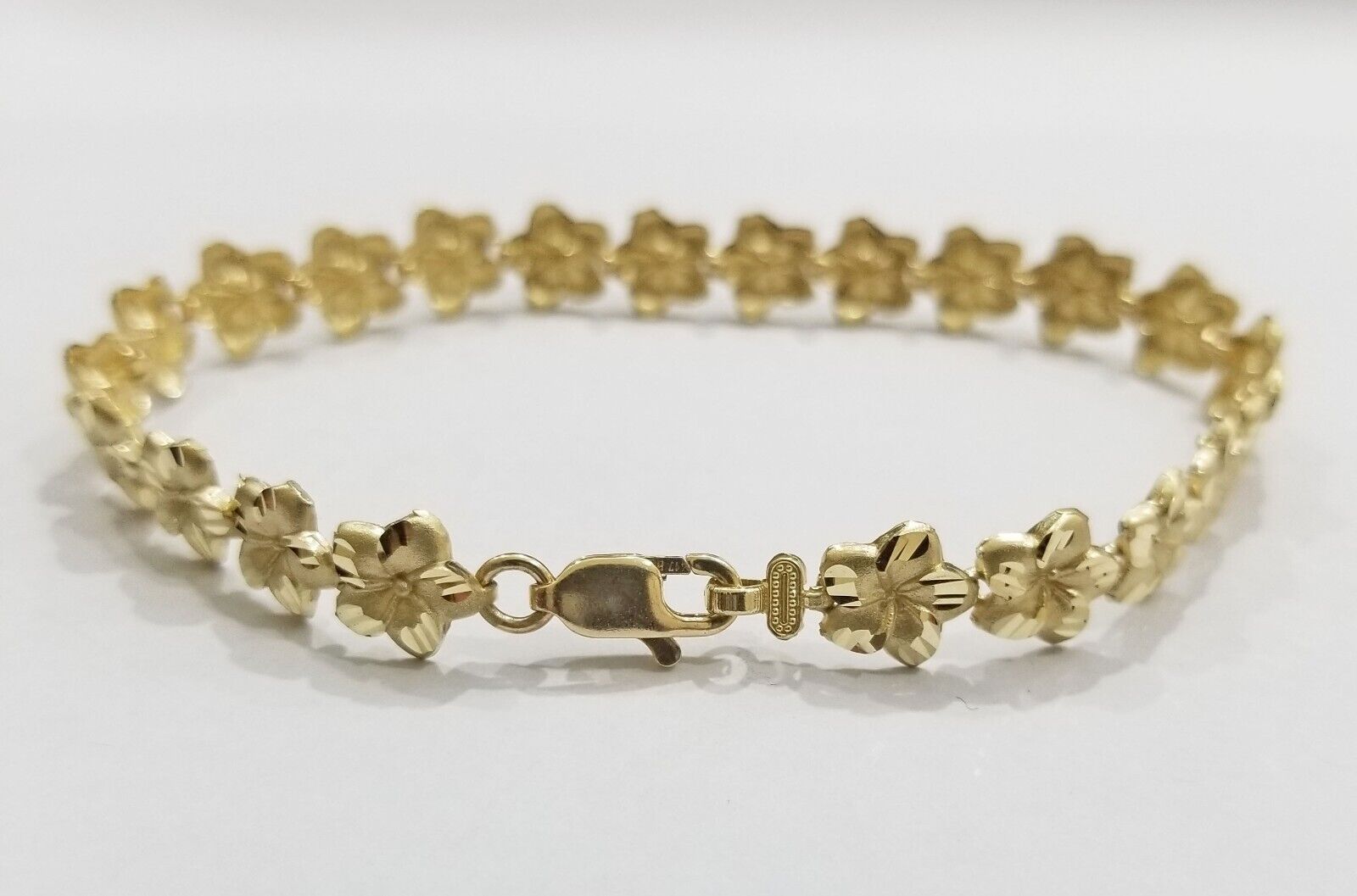 Real 10K Yellow Gold 9mm Flower Bracelet 8" inch 10kt Lobster lock - GoldenlinQ