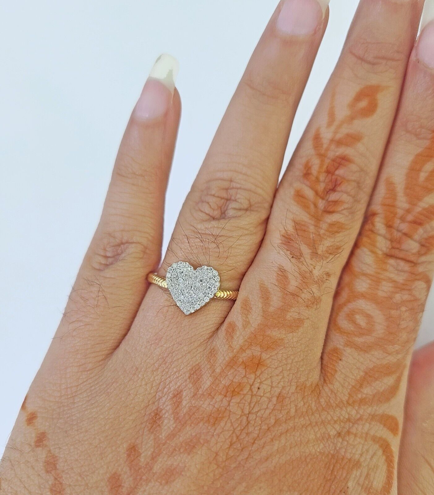 Real 10k Yellow Gold Diamond Ladies Ring Heart Shaped Women Engagement Wedding - GoldenlinQ