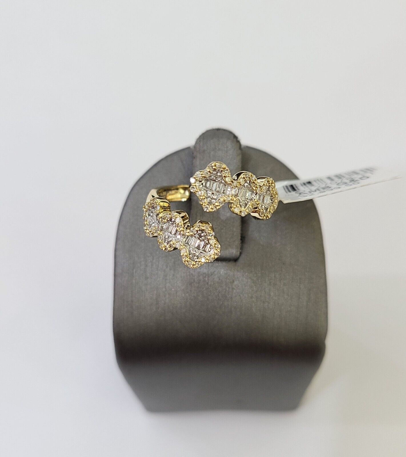 Real 10k Yellow Gold Diamond Ladies Ring Women Casual Engagement Wedding - GoldenlinQ