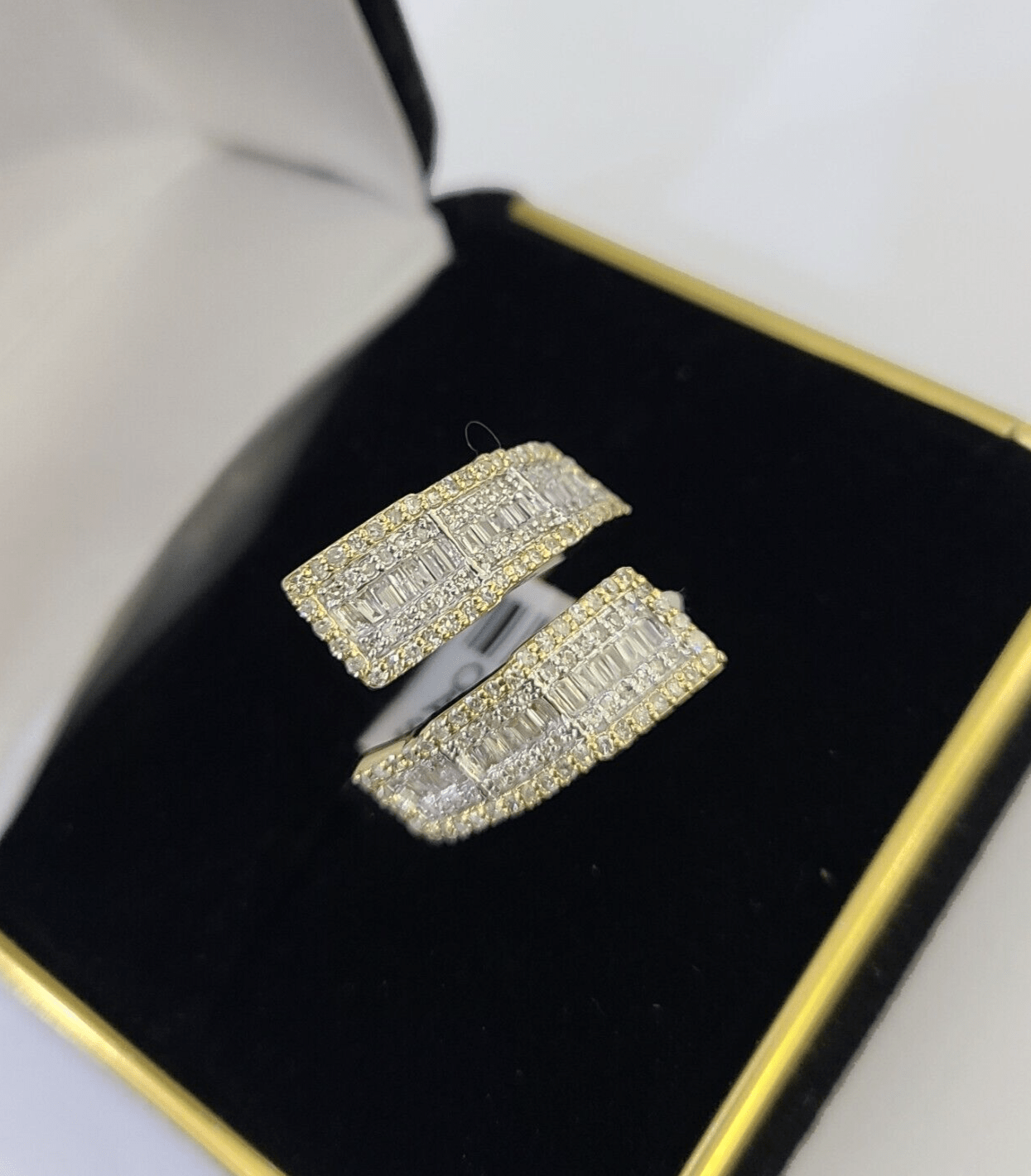 Real 10k Yellow Gold Diamond Ladies Ring Women Casual Engagement Wedding - GoldenlinQ