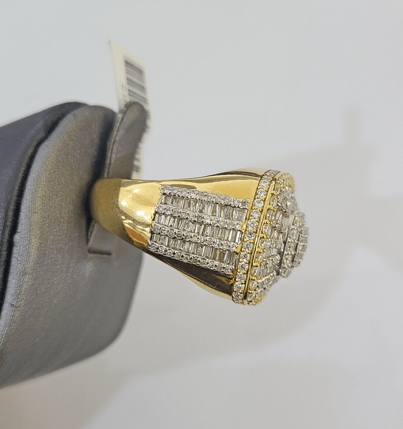 Real 10k Yellow Gold Diamond Mens Ring Band Wedding Genuine Natural - GoldenlinQ