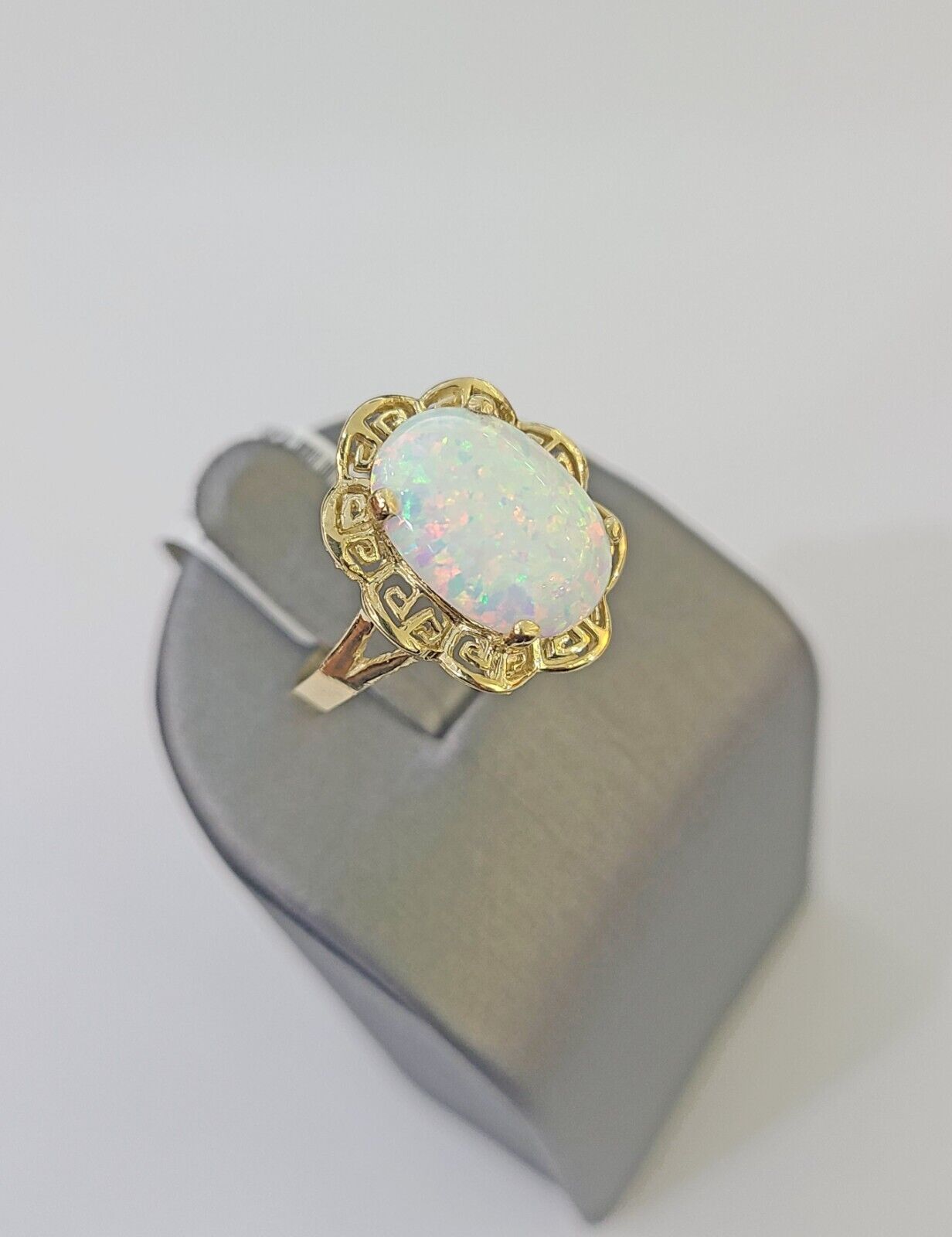 REAL 10K Yellow Gold Opal Ring Band Style Rings Women Genuine - GoldenlinQ