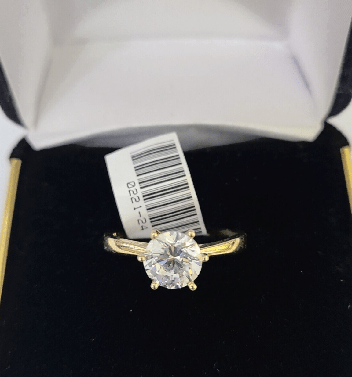 Real 10k Yellow Gold Round Stone Ring Wedding Engagement Size 7 WomensRing - GoldenlinQ