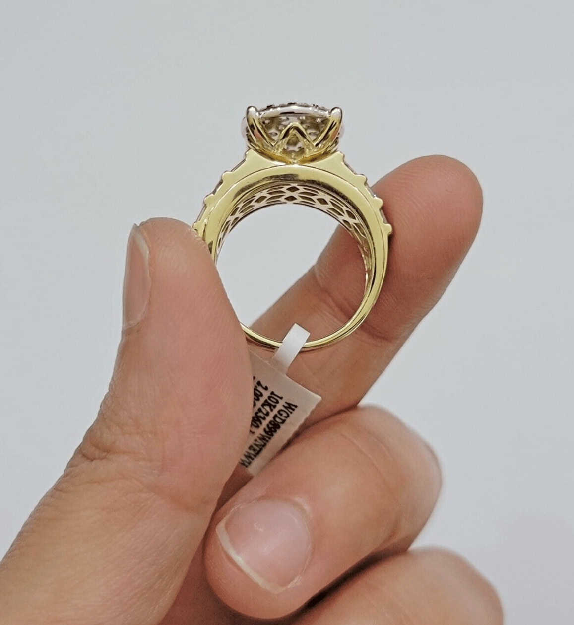 Real 10kt Yellow Gold 2CT Diamond Ring Women Band Natural Genuine Wedding SALE - GoldenlinQ