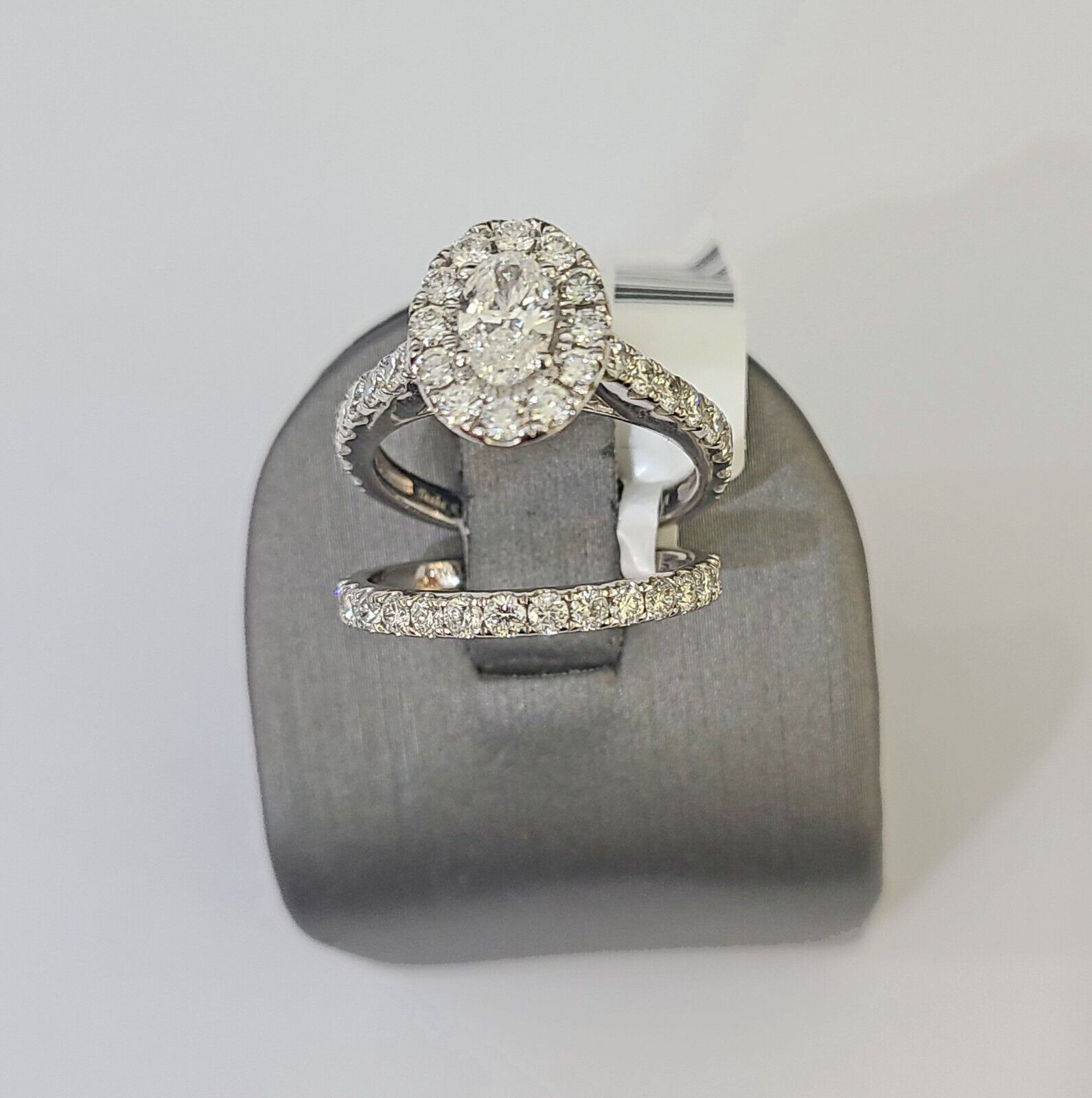 REAL 14k White Gold Diamond Ring Oval Shaped Ladies Wedding Engagement - GoldenlinQ