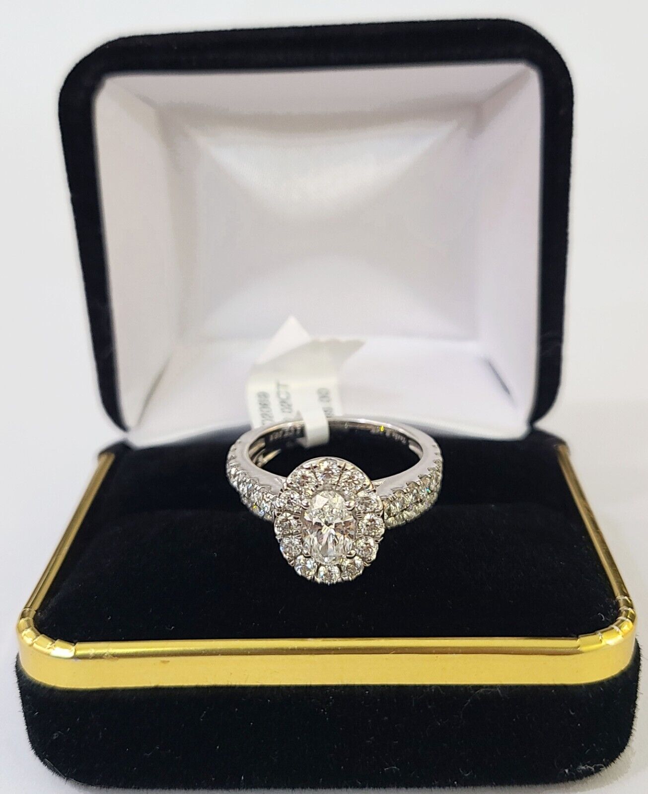 REAL 14k White Gold Diamond Ring Oval Shaped Ladies Wedding Engagement - GoldenlinQ