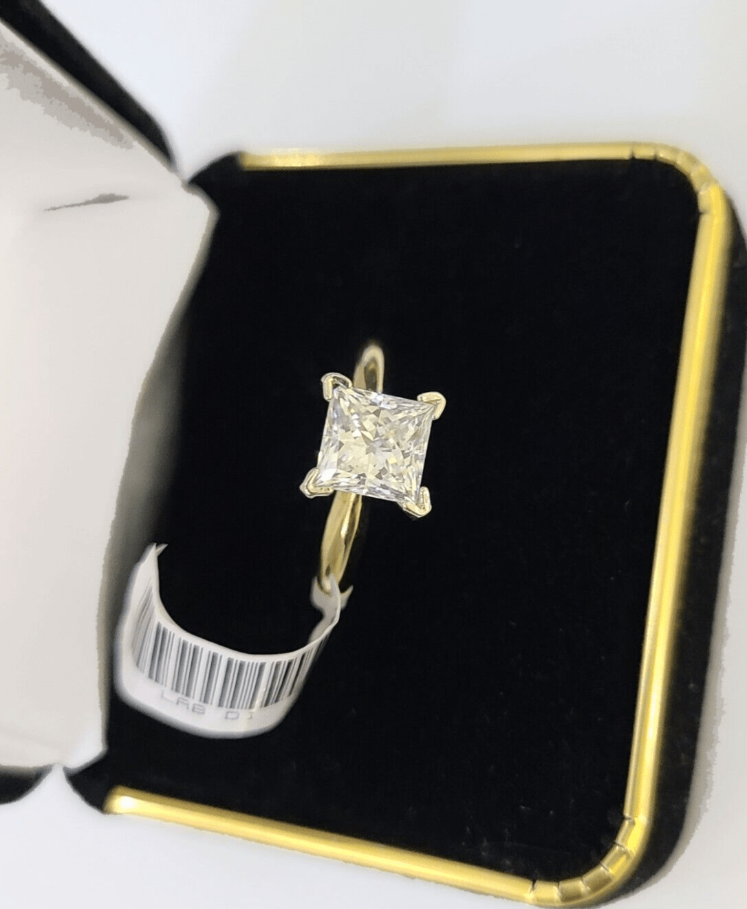 Real 14k Yellow Gold Diamond Ladies Ring Lab Created Women Engagement Wedding - GoldenlinQ