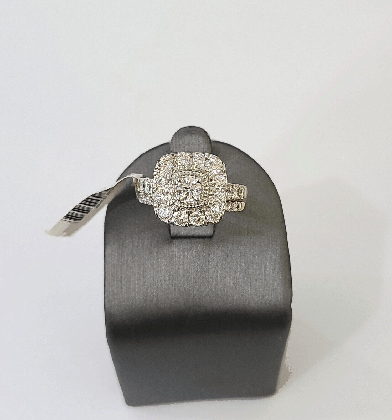 Real 14k Yellow Gold Diamond Ladies Ring Women Engagement Wedding - GoldenlinQ