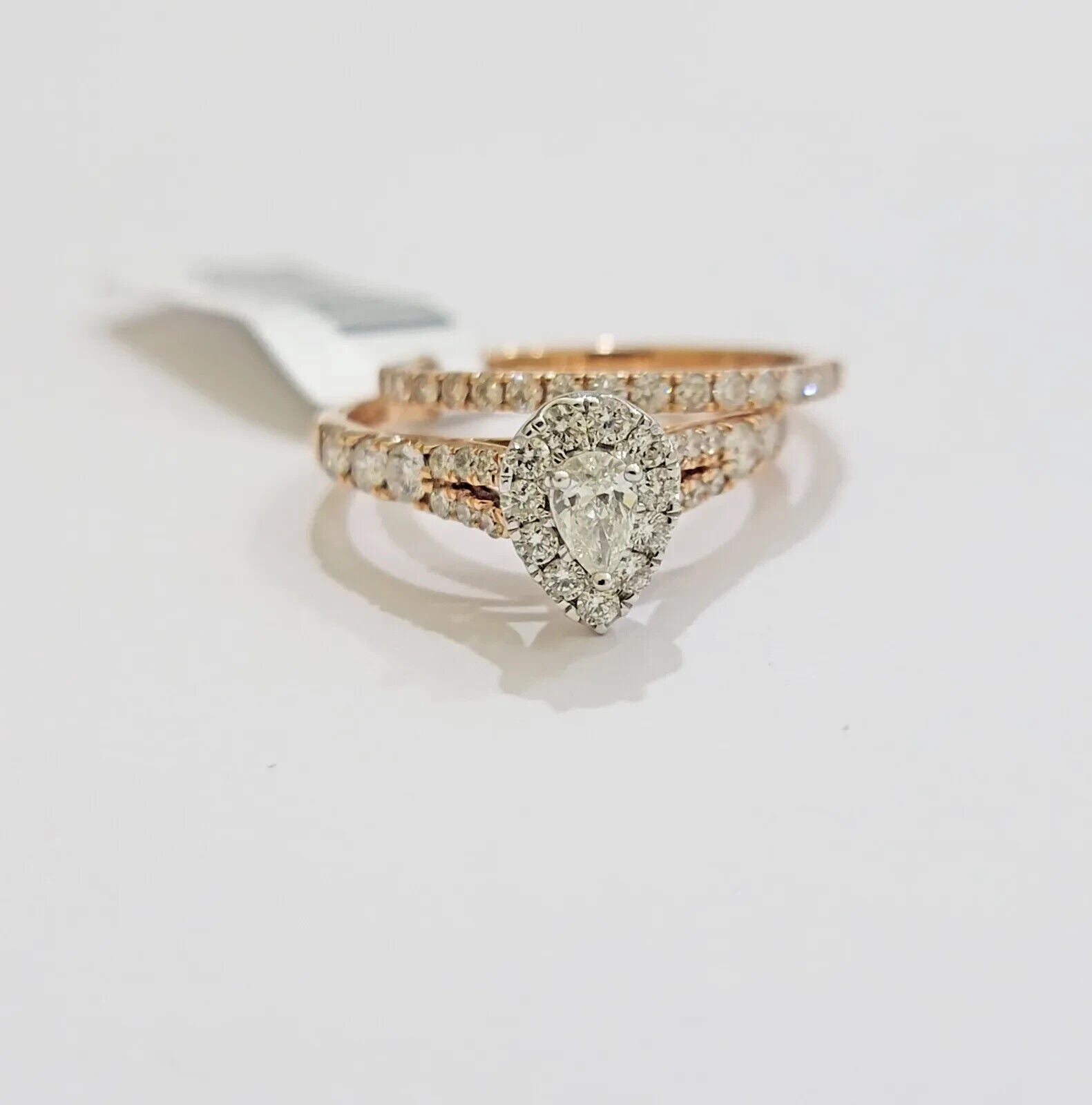 Tear Drop / Pear shape Ladies Diamond Ring GENUINE 1CT Diamond 14k Rose Gold SET - GoldenlinQ